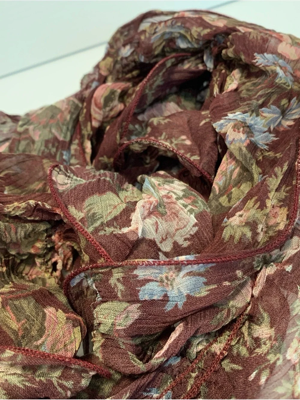 NWT Lauren Ralph Lauren Ruffle Scarf-Wine Burgundy Pinot Noir; 100% Viscose
